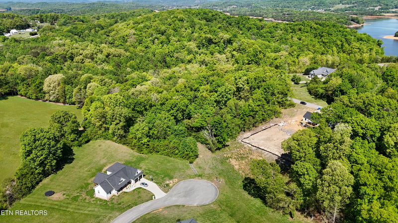 6312 Turners Pond Tr, Russellville, TN 37860