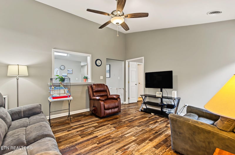 6313 Sky Song Ln, Knoxville, TN 37914