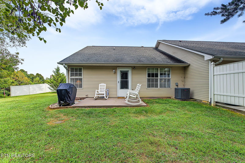 6313 Sky Song Ln, Knoxville, TN 37914