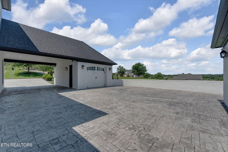 632 Barnsley Rd, Knoxville, TN 37934