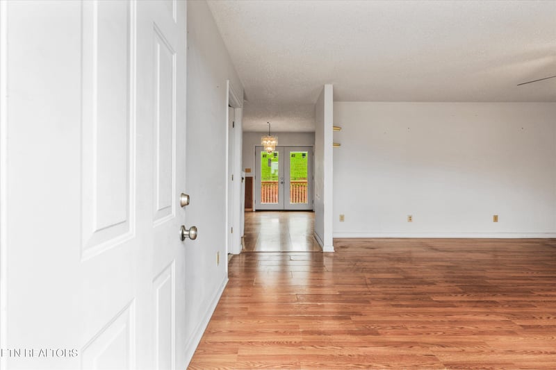632 Mountain View Dr, Seymour, TN 37865