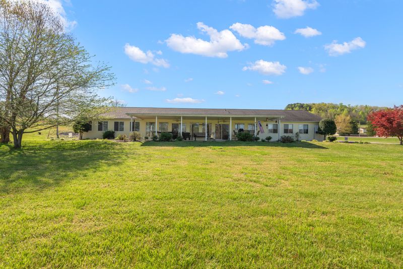 632 River Rd, Kingston, TN 37763
