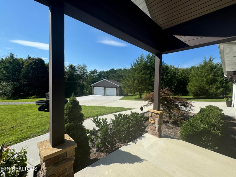 6320 Stephens Quarry Ln, Corryton, TN 37721