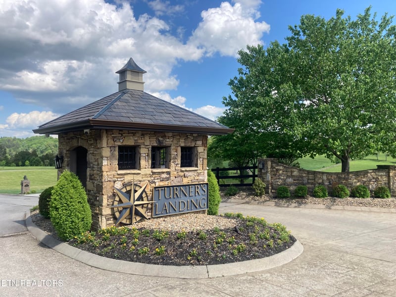 6322 Coves Edge Tr, Russellville, TN 37860