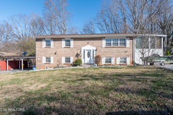 6324 Gateway Ln, Knoxville, TN 37920