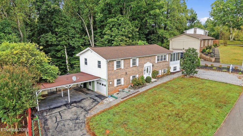 6324 Gateway Ln, Knoxville, TN 37920