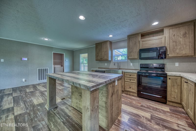 6325 Millertown Pike, Knoxville, TN 37924