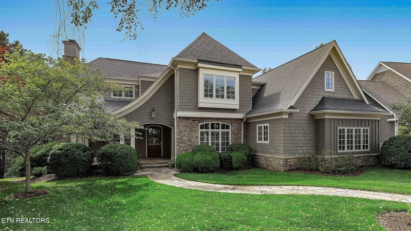 6325 Waters Edge Ln, Knoxville, TN 37919