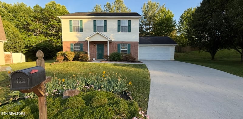 6328 Beehive Ln, Knoxville, TN 37923