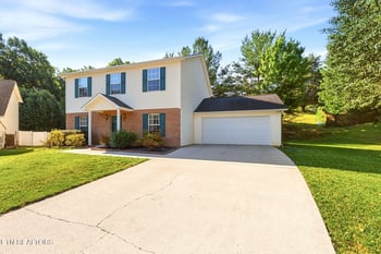 6328 Beehive Ln, Knoxville, TN 37923