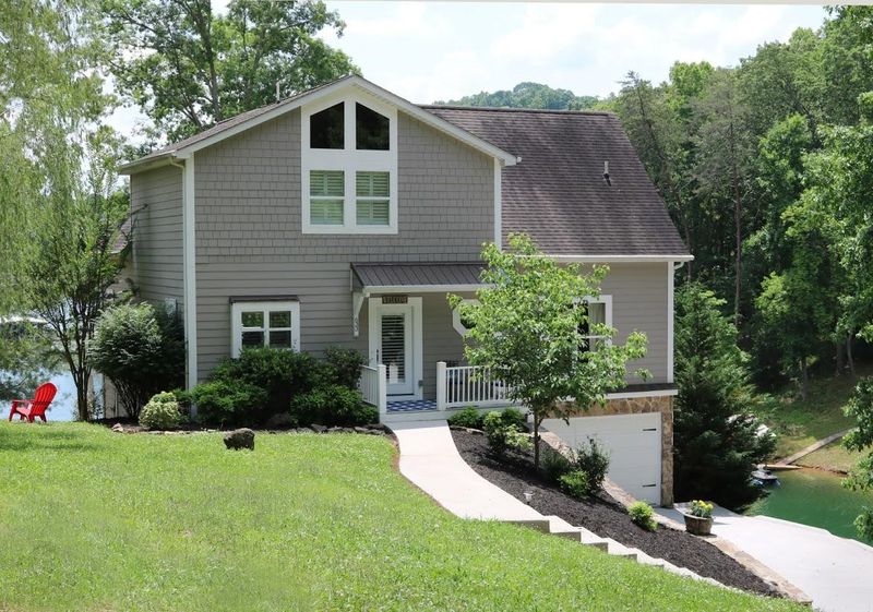 633 Deerfield Way, Lafollette, TN 37766