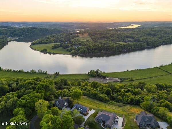 633 Fort Hill St, Loudon, TN 37774