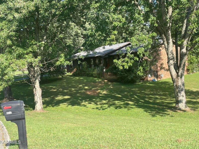 633 T St, Seymour, TN 37865