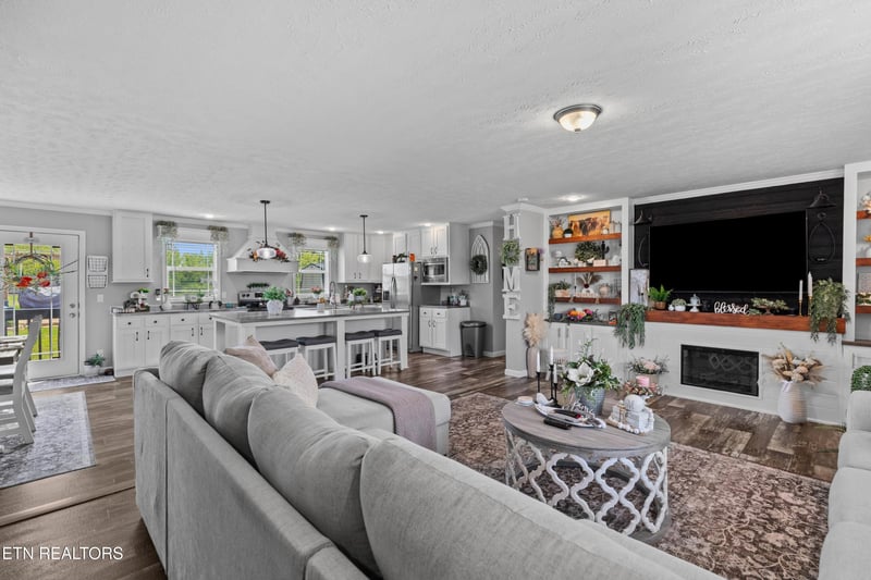 6330 Old Russellville Pike, Russellville, TN 37860