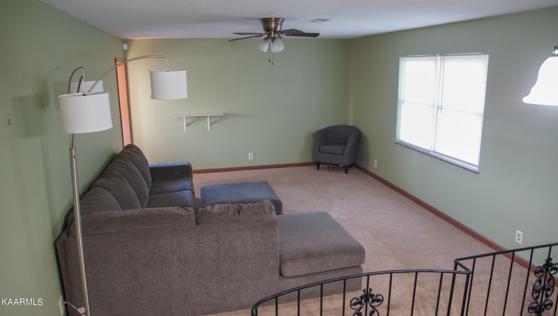 6332 Bowstring Tr, Knoxville, TN 37920
