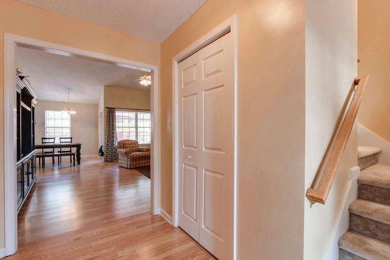 6336 Gary Moore, Powell, TN 37849