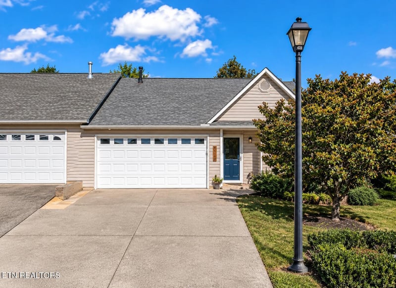 6339 Sky Song Ln, Knoxville, TN 37914