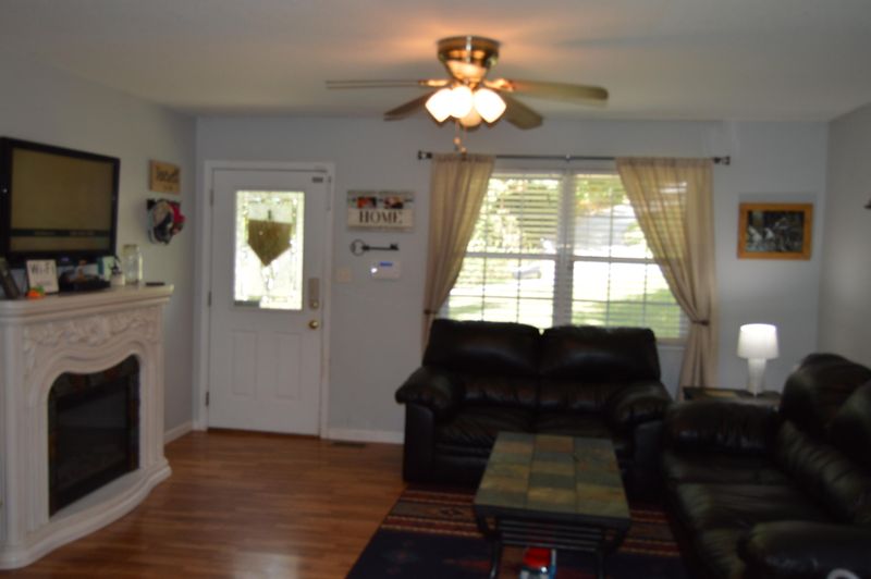 634 Hathburn Dr, Rockwood, TN 37854