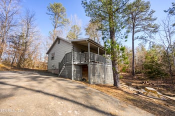 634 Magic Kingdom Ln, Sevierville, TN 37876