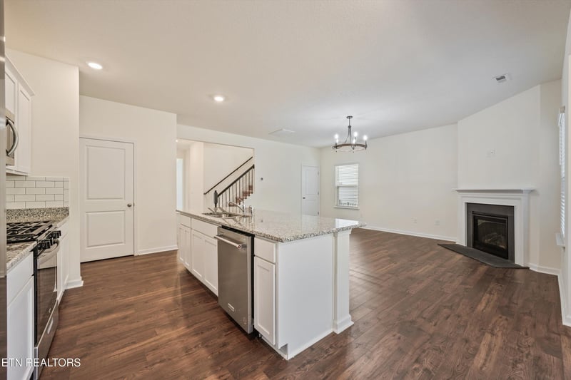 6341 Night Time Dr, Knoxville, TN 37931