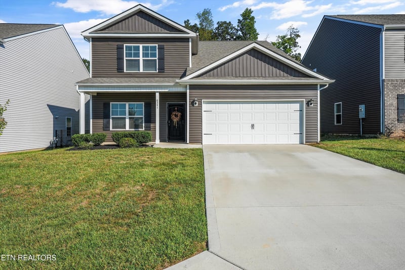 6341 Night Time Dr, Knoxville, TN 37931