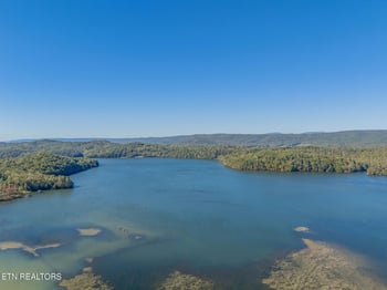635 Eagle Furnace Rd, Rockwood, TN 37854