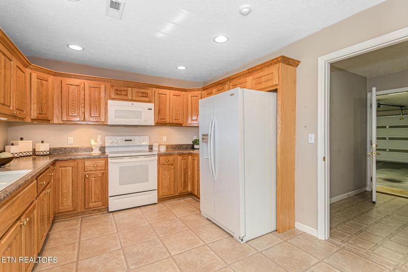 635 Hills Gate Cir, Seymour, TN 37865