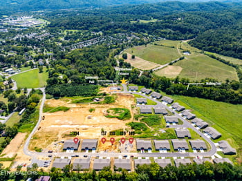 635 Snowflower Cir #137, Pigeon Forge, TN 37863