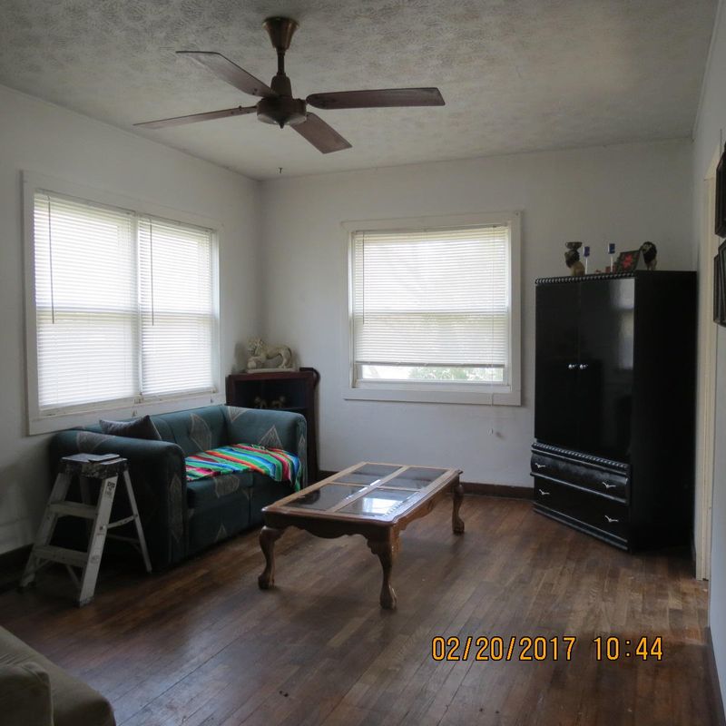 635 W Tri County Blvd, Oliver Springs, TN 37840