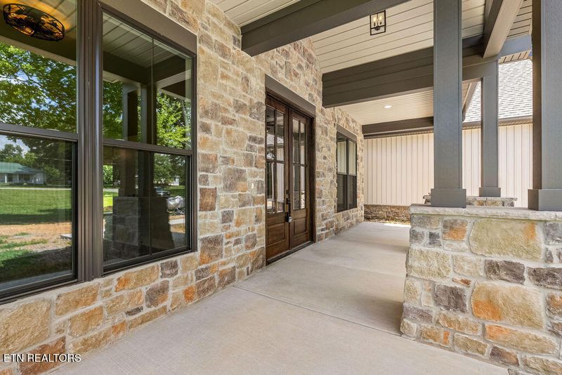 6353 Grimes Rd, Loudon, TN 37774