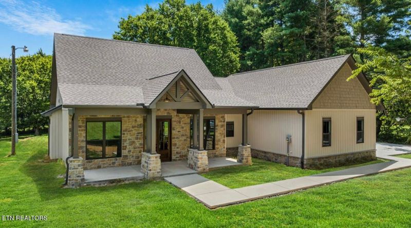 6353 Grimes Rd, Loudon, TN 37774