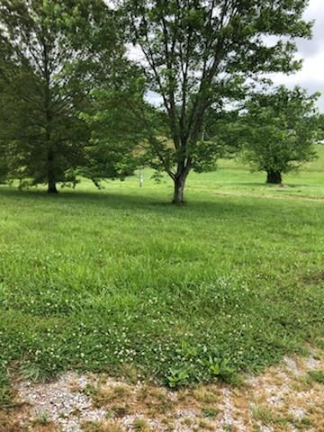 636 Camp Ridge Rd, Lafollette, TN 37766
