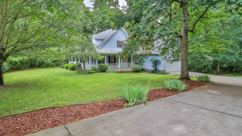 636 Henry Ln, Greenback, TN 37742