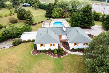 636 Mannela Dr, Strawberry Plains, TN 37871