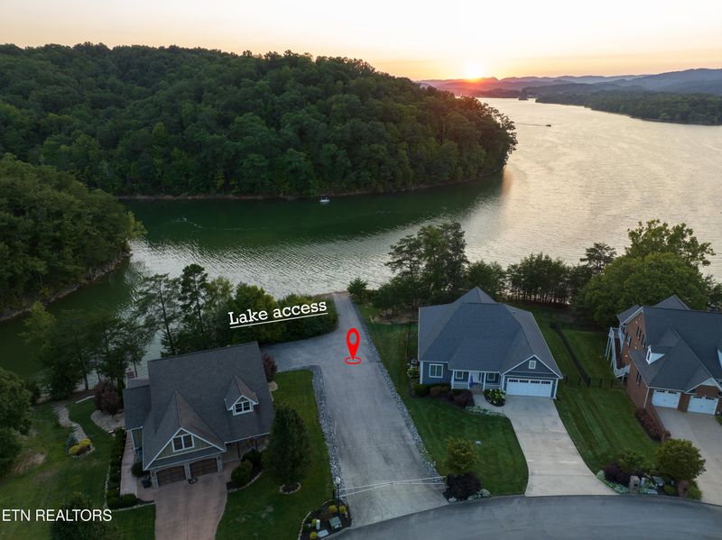 6360 Coves Edge Tr, Russellville, TN 37860