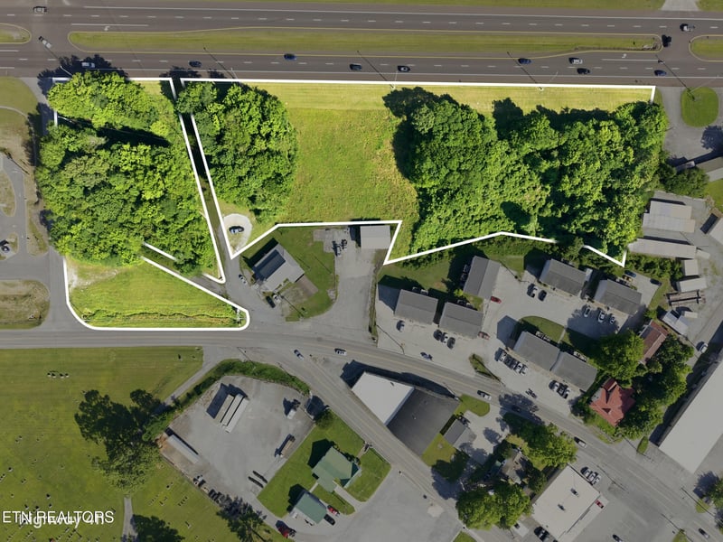 6365 Highway 411, Madisonville, TN 37354