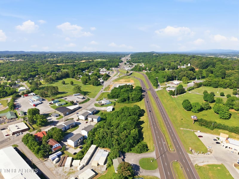 6365 Highway 411, Madisonville, TN 37354