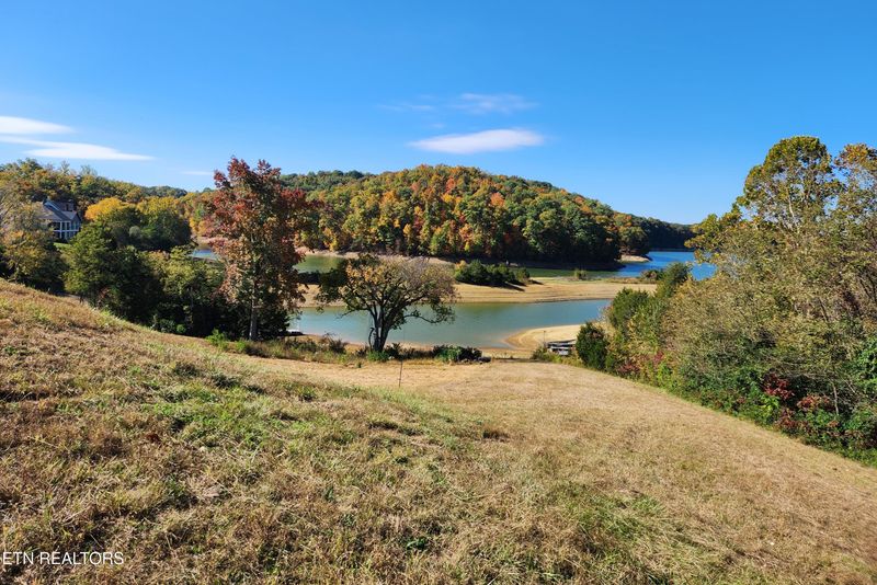 6369 Coves Edge Tr, Russellville, TN 37860