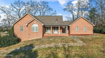 637 Baye Rd, Rutledge, TN 37861