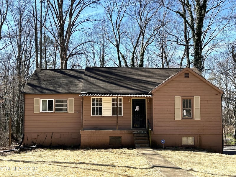 637 S Gallaher View Rd, Knoxville, TN 37919