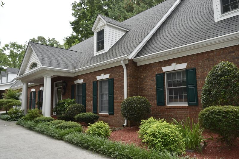 638 Willow Springs Dr, Athens, TN 37303