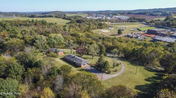 639 Mccrary St, Philadelphia, TN 37846