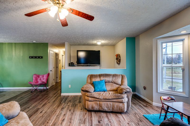 64 Jesse Loop, Crossville, TN 38555