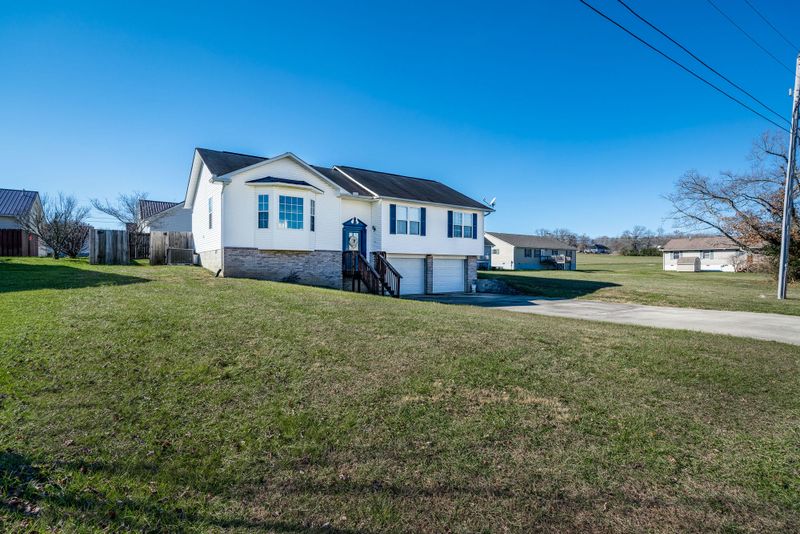 64 Jesse Loop, Crossville, TN 38555