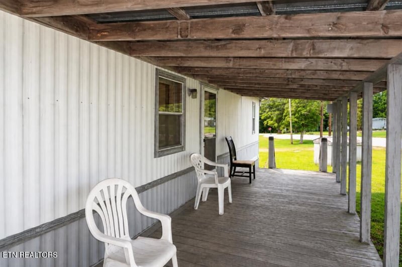 64 Westel Rd, Rockwood, TN 37854