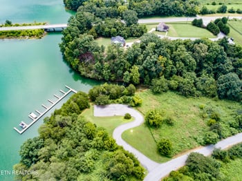 64 Whispering Ct, Bean Station, TN 37708