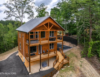 640 Sunrise Blvd, Sevierville, TN 37862