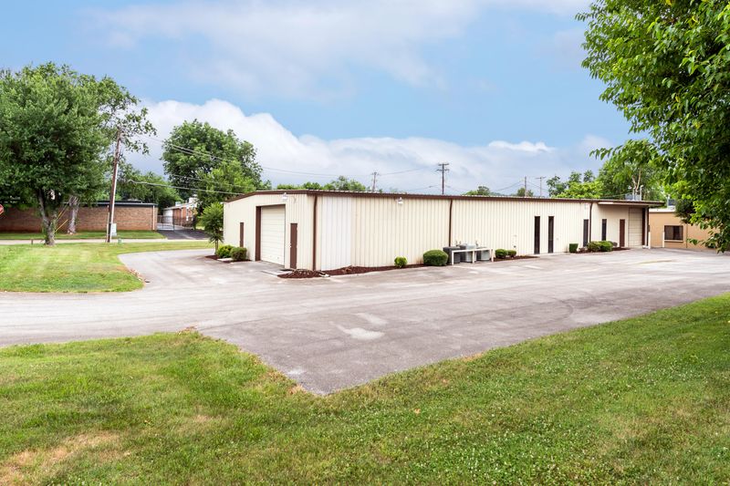 6400 Baum Dr, Knoxville, TN 37919