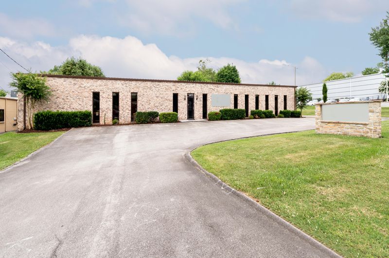 6400 Baum Dr, Knoxville, TN 37919