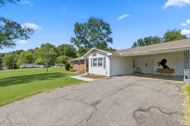 6405 Shetland Dr, Knoxville, TN 37920
